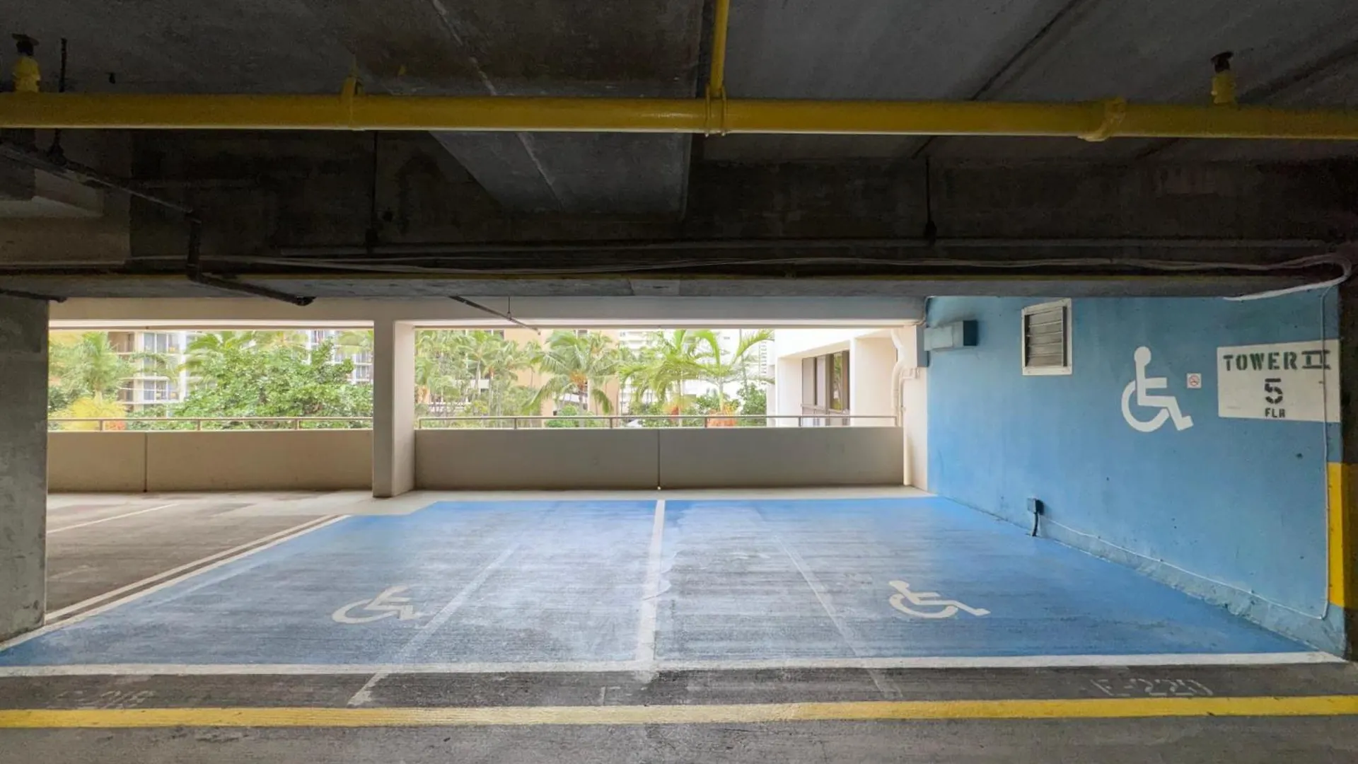 Diamond Head And Ocean View Condo With Parking Honolulu Holiday home