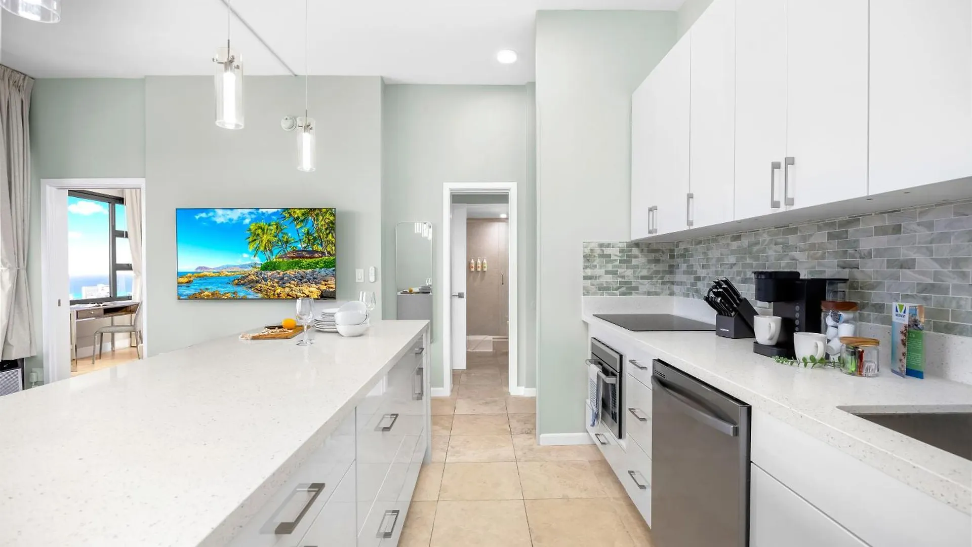 Diamond Head And Ocean View Condo With Parking Honolulu